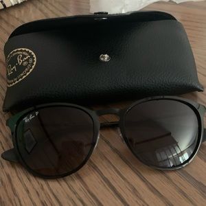 Brand new polarized sunglasses. Never worn before!